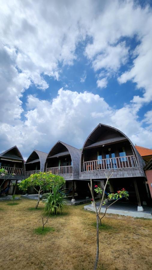 Suka Beach Bungalow Lembongan Exterior foto